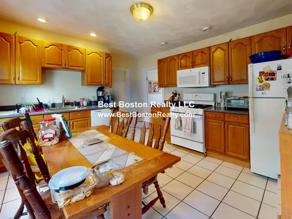 120 Josephine Ave #2, Somerville, MA 02144