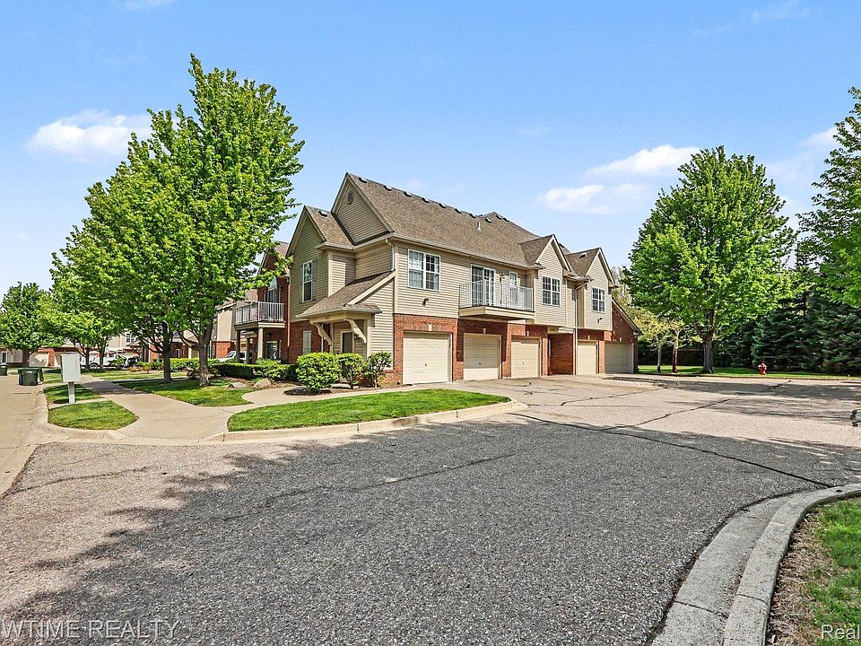 1st image of 8568 Heywood Cir