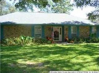 10718 Dawncrest Dr, Baton Rouge, LA 70811