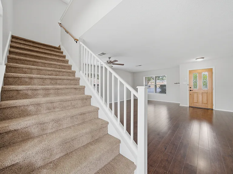 5206 Sandy Shls — Photo 11