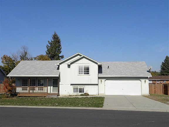4th image of 11003 E 11th Ln