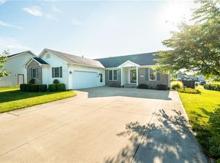 2909 Wandering Way, Columbus, IN 47201