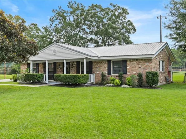 725 Gilbert St, Saraland, AL 36571