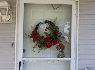 205 Stickler Rd, Mount Lookout, WV 26678