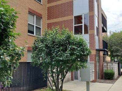 2231 W Maypole Ave UNIT 102, Chicago, IL, 60612