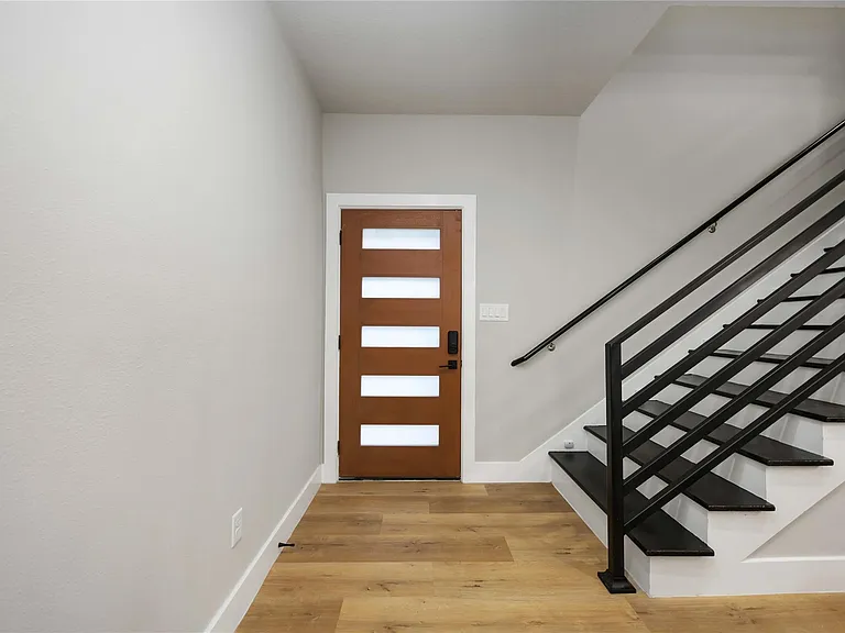 2409 Dolly Wright St #B — Photo 2