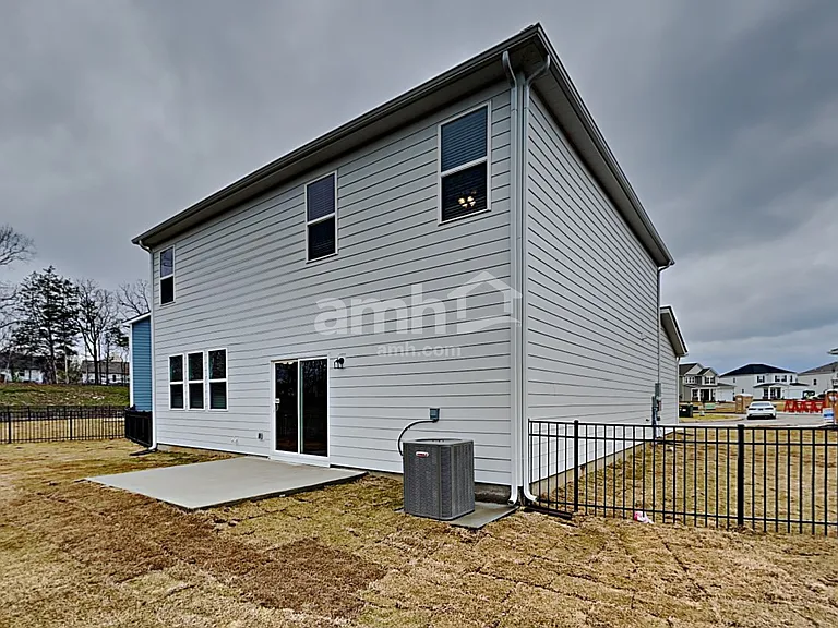 1357 Lomond Dr — Photo 28