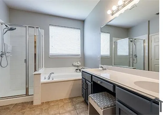655 Pondview Dr — Photo 11