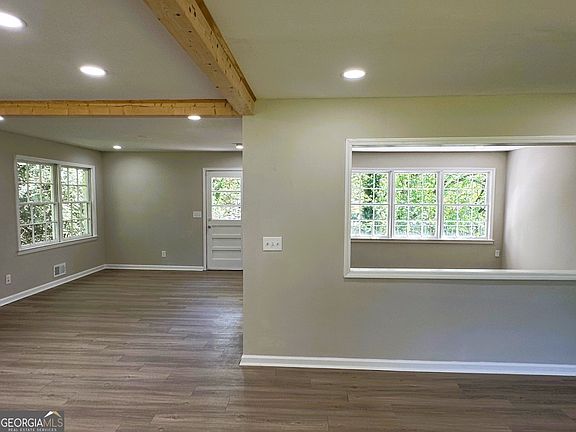 5th image of 1387 Renee Dr