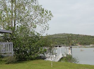 104 Contour Dr, Kingsland, TX 78672