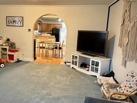 4th image of 111 Marley Neck Rd