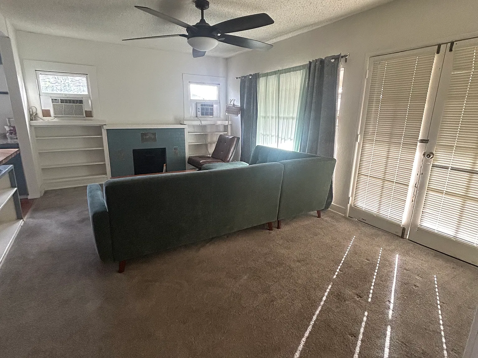 2 bed, 1100 sqft, $3,400 — Photo 4