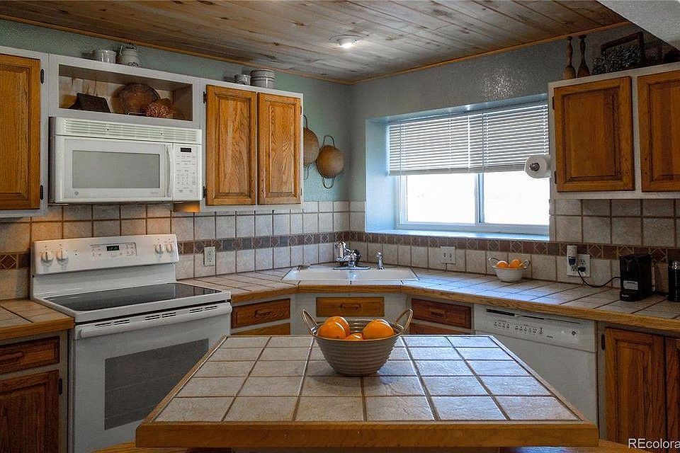 213 W 17th St, Leadville, CO 80461 Zillow