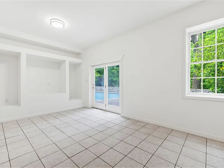 445 Forest Hills Dr — Photo 26