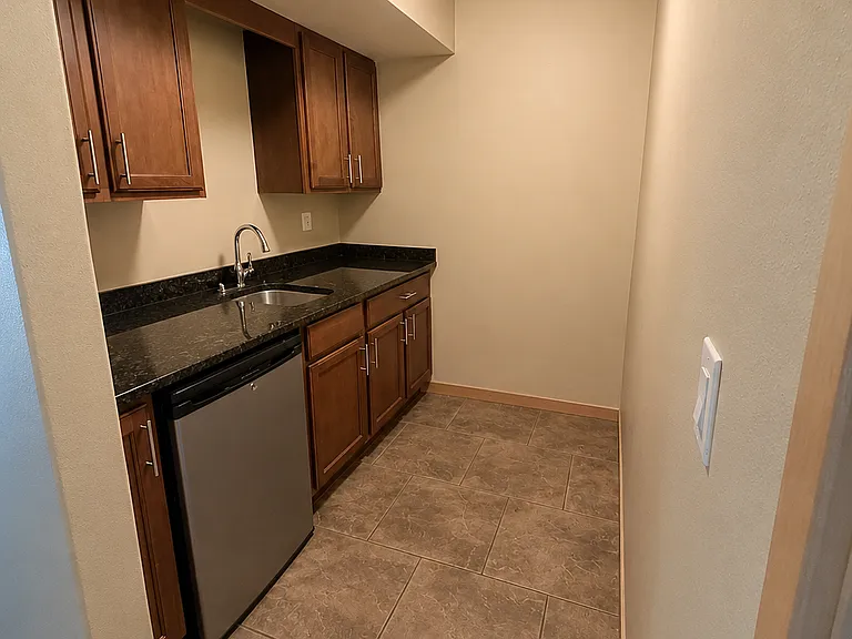 2168 Glen Oaks Dr — Photo 15