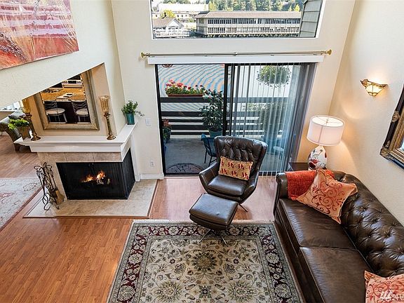 4th image of 7 Lake Bellevue Dr APT 207