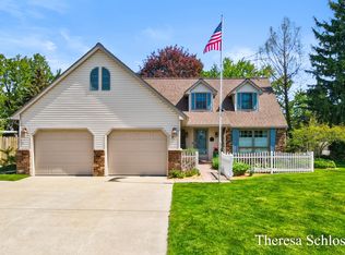 3704 Piute Dr SW, Grandville, MI 49418