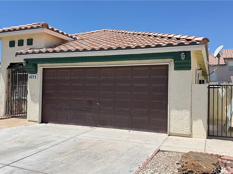 4371 Silver Bay St — Photo 1