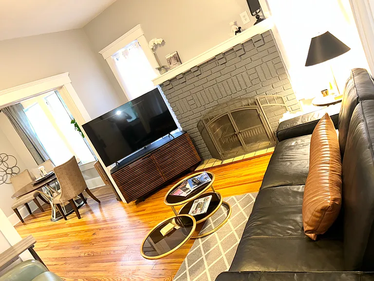 Fireplace WORKS!