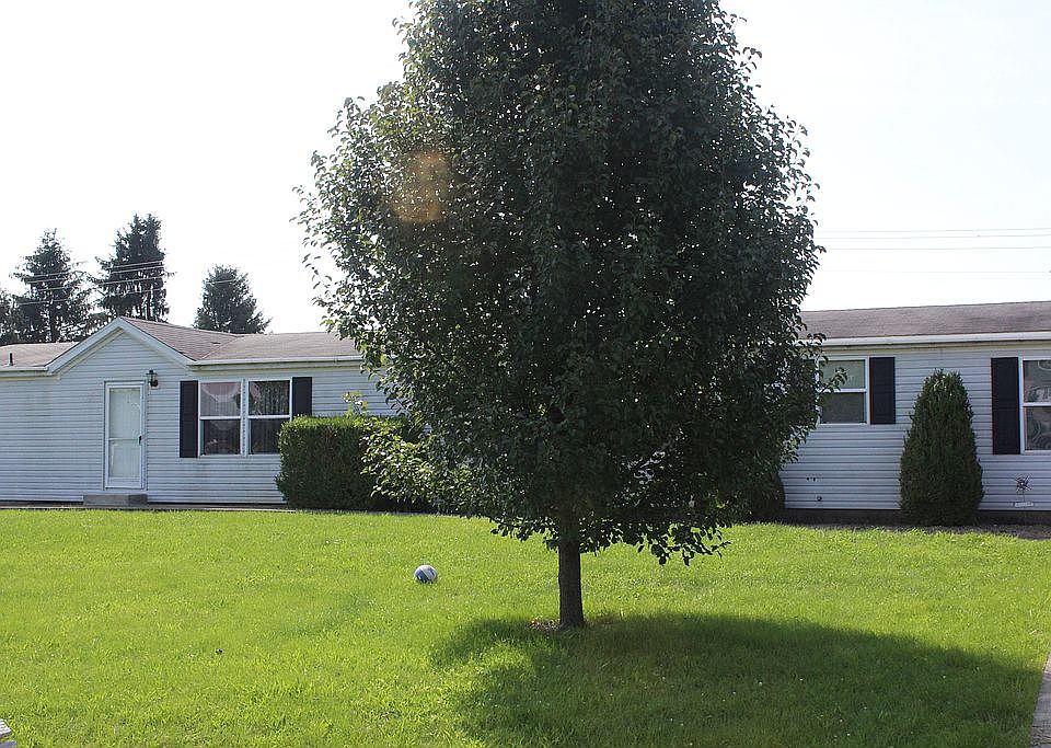 1st image of 52 Flint Dr