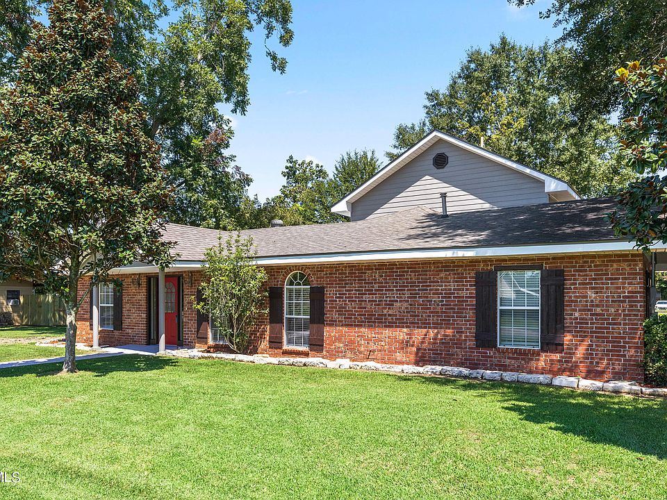 302 Louisa St, Broussard, LA 70518 Zillow