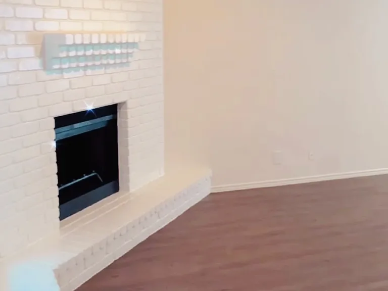 Broken Oak Townhomes — Photo 7