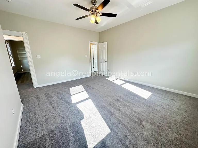 17 Walnut St #2 — Photo 9