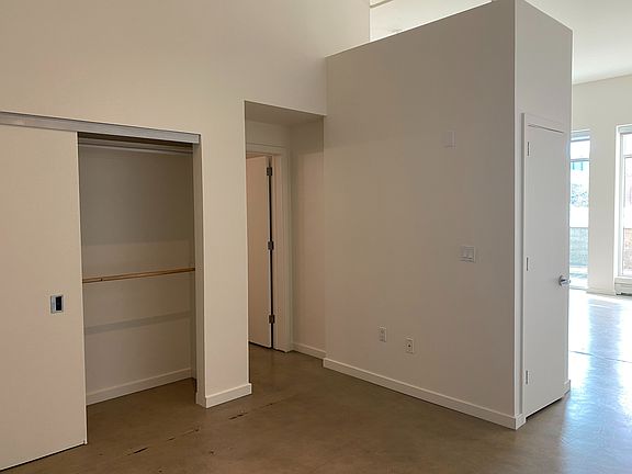 4th image of 1530 J St Suite 360