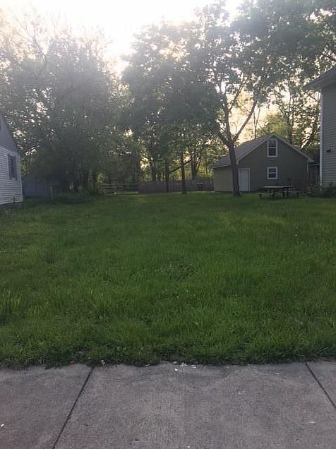 2nd image of 3236 Guilford Ave