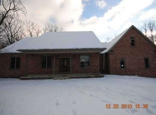 6601 Oakville Waltz Rd, Carleton, MI 48117
