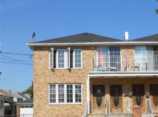 14306 243rd St, Rosedale, NY 11422