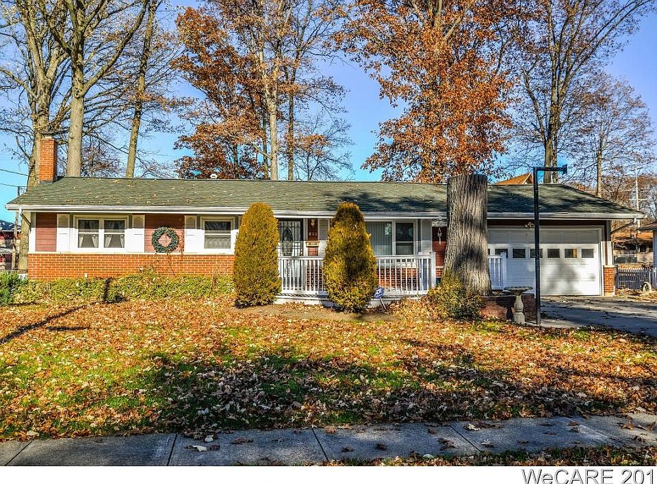 1st image of 810 Brendonwood Dr