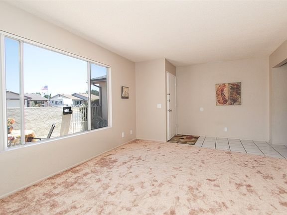 4th image of 10958 Avenida Del Gato
