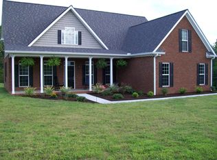 301 Revere Ave, Clinton, TN 37716