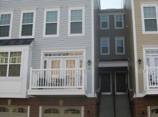 45756 Winding Branch Ter, Sterling, VA 20166