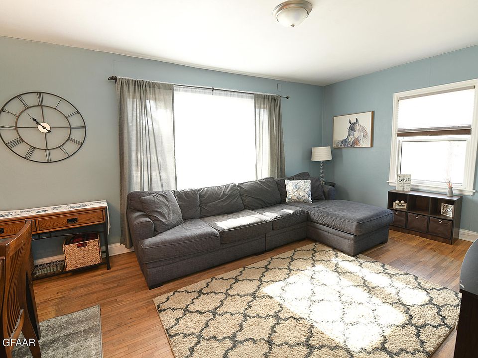 918 14th Ave S, Grand Forks, ND 58201 Zillow