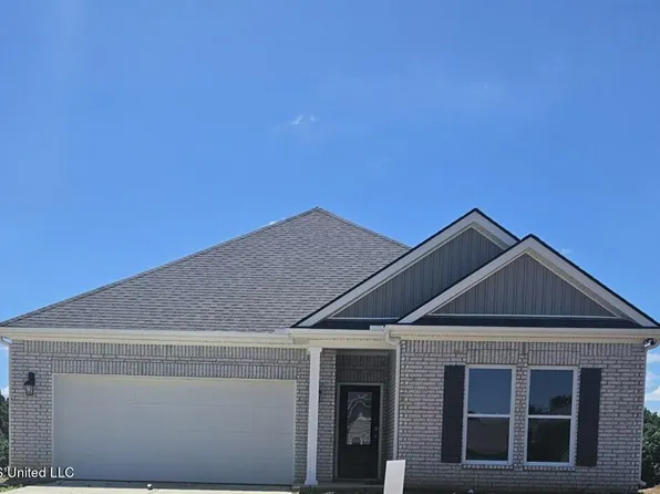 62 Fitts Dr, Byhalia, MS 38611