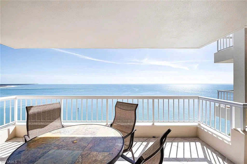 990 Cape Marco Dr — Photo 1