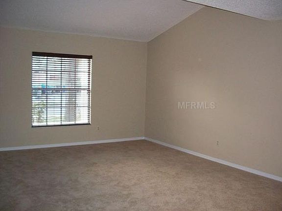 3rd image of 10116 Tarragon Dr