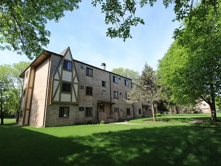 831 S Dwyer Ave — Photo 15