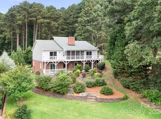 2494 Cherry Ln, Denver, NC 28037