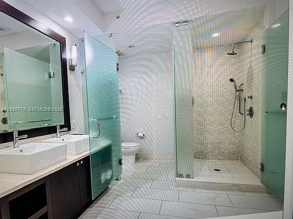 5th image of 5300 NW 87th Ave #1004