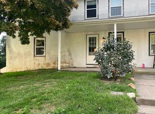 802 Cherry St, Bally, PA 19503