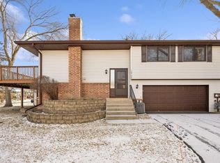 10748 Cavell Rd, Bloomington, MN 55438