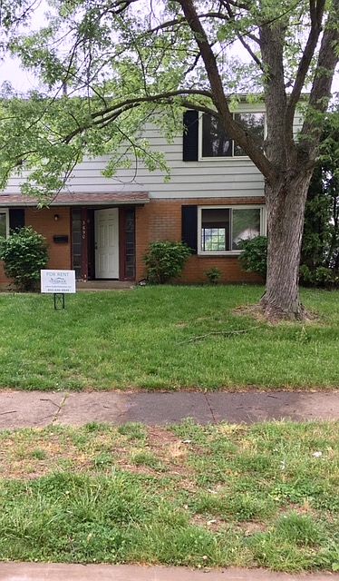 1st image of 3690 Panama Dr