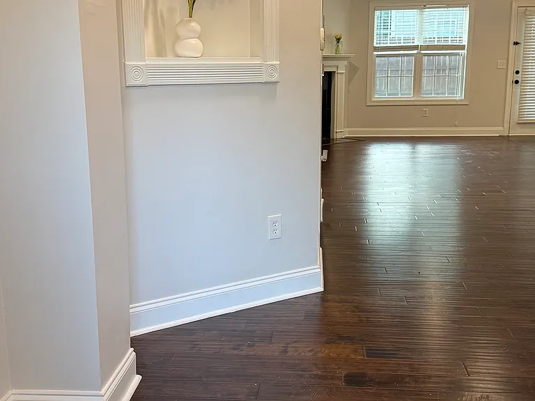 5240 Cedar Shoals Dr — Photo 3