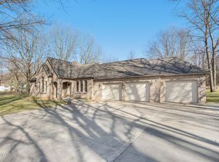 4992 W East Ave, Kalamazoo, MI 49009