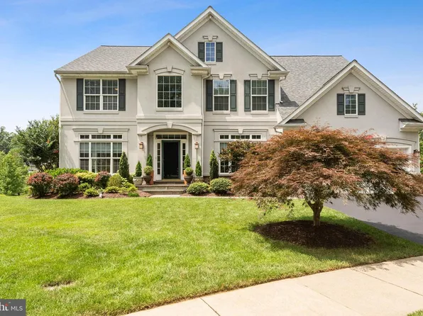 12401 Chasemount Ct, Bowie, MD 20720