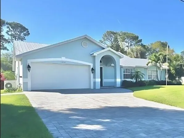 2450 SW Aberdeen Street, Port St Lucie, FL 34953