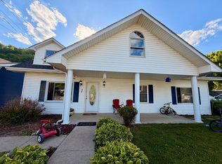 98 Cardinal Dr, Ivel, KY 41642